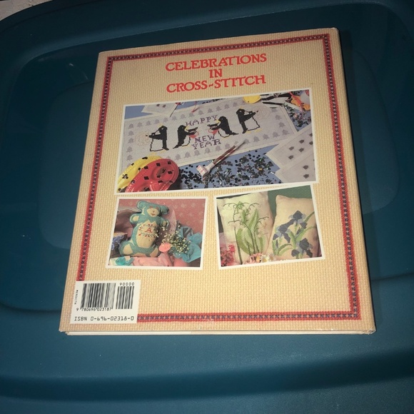 Celebrations in Cross- Stitch - cross-stitch for those special holidays - used - Picture 8 of 8
